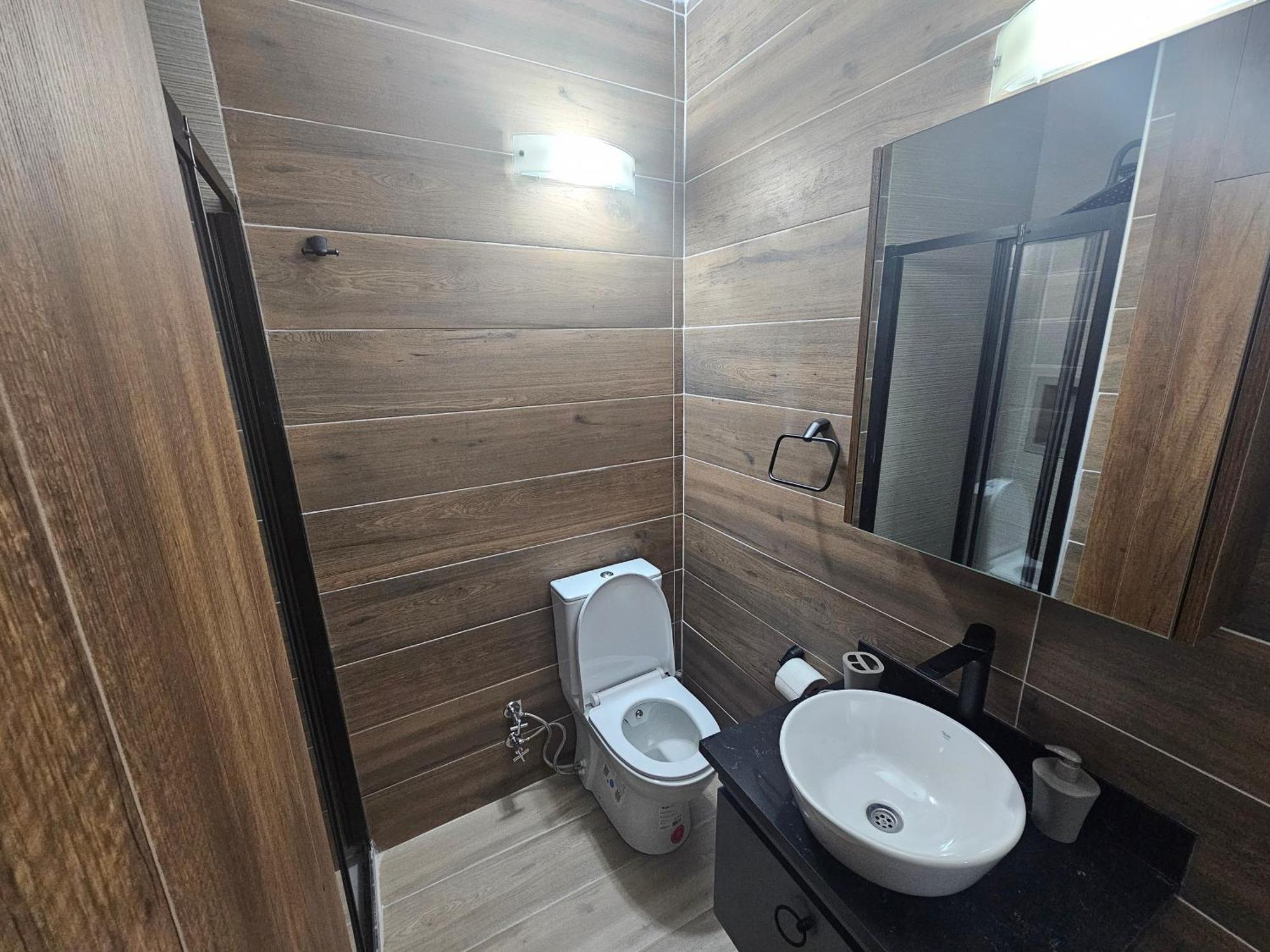 Cyprus Harbour Suites Kyrenia  Ngoại thất bức ảnh