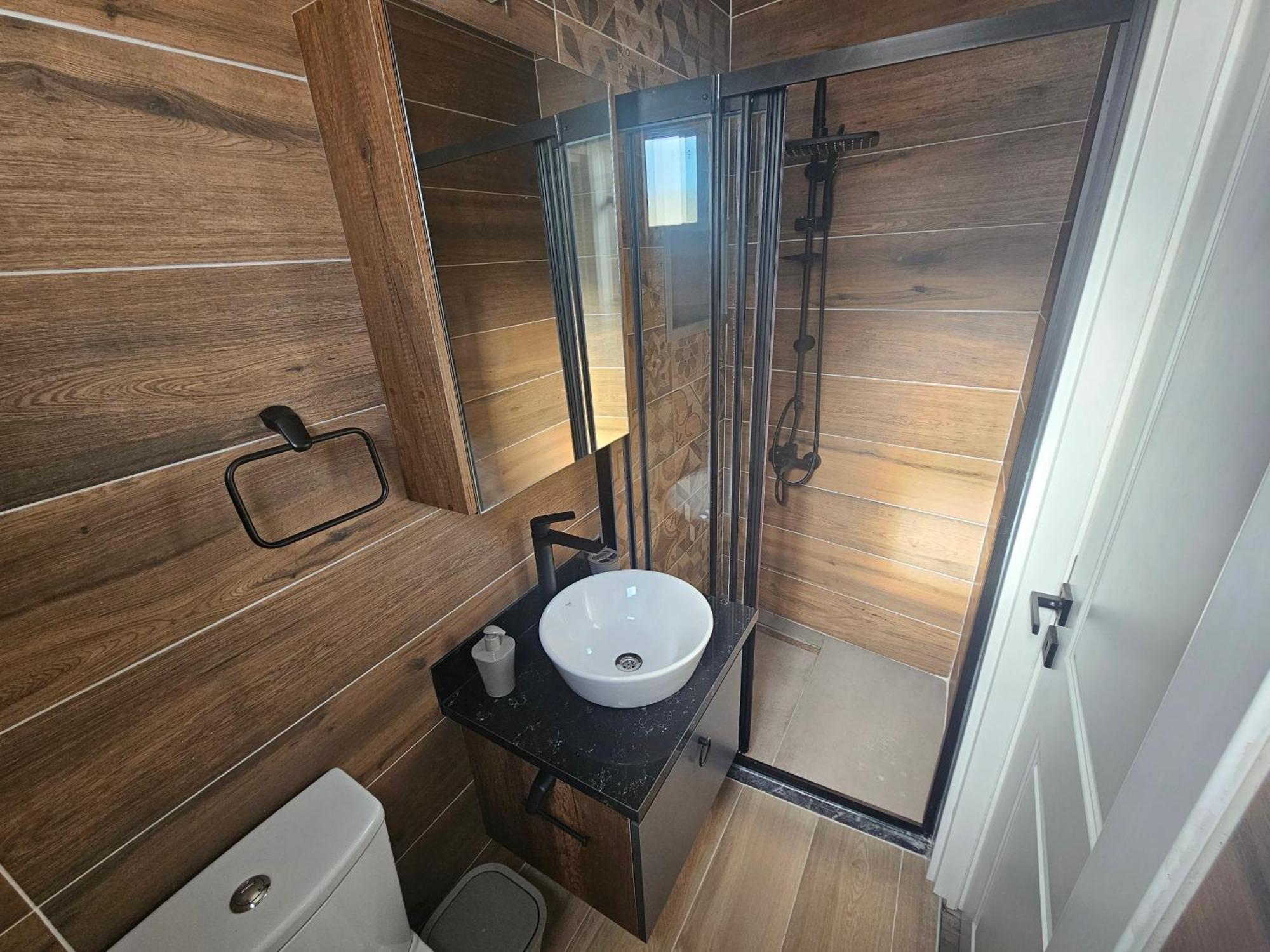 Cyprus Harbour Suites Kyrenia  Ngoại thất bức ảnh